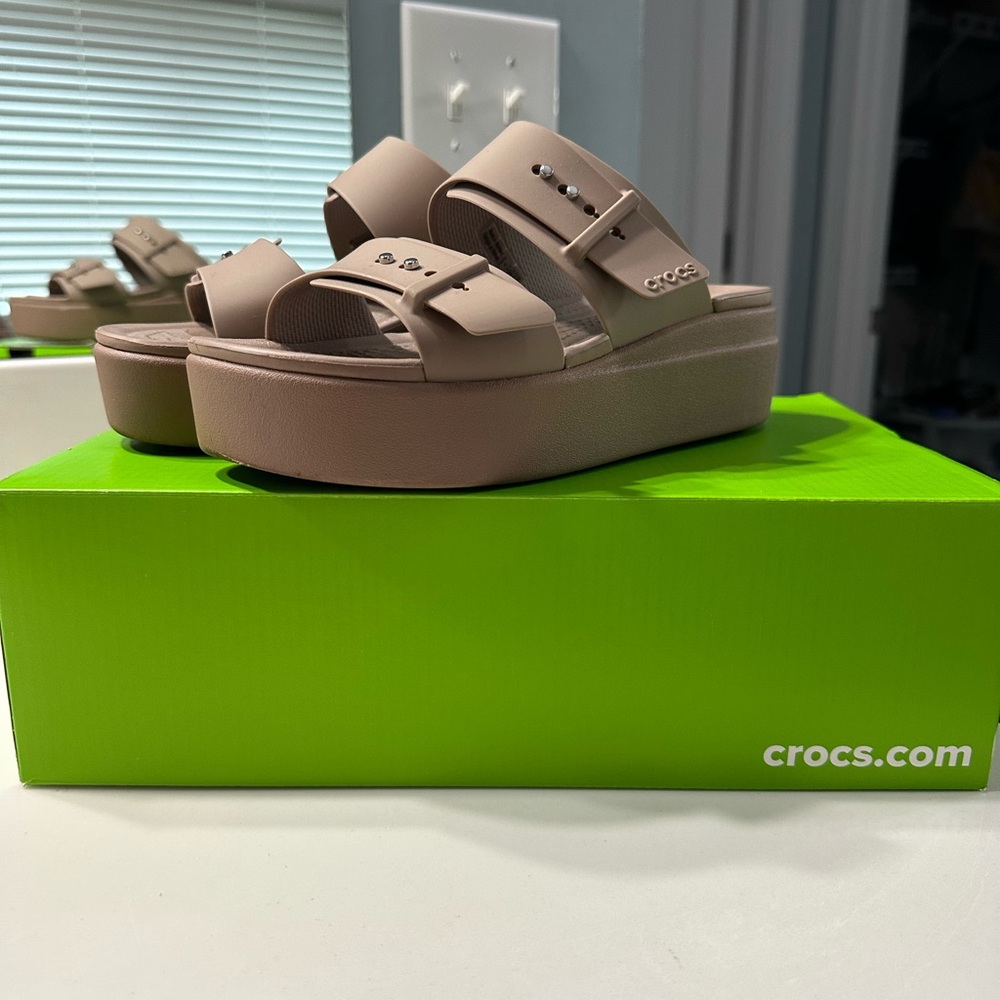 CROCS Women's Platform Sandals - Tan